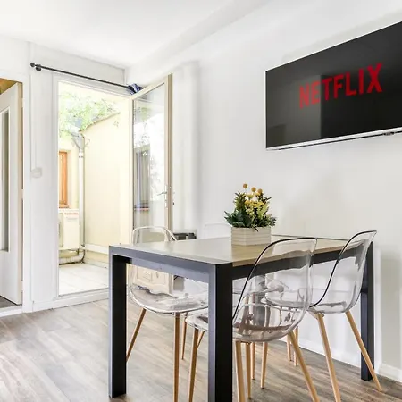 Cote Palais - Standing - Climatisation - Rdc Apartment